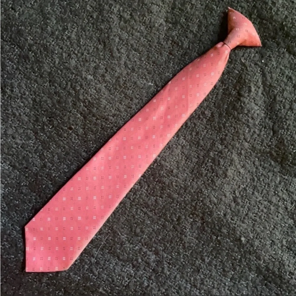 🎻Boys DuPonte Red Clip On Tie